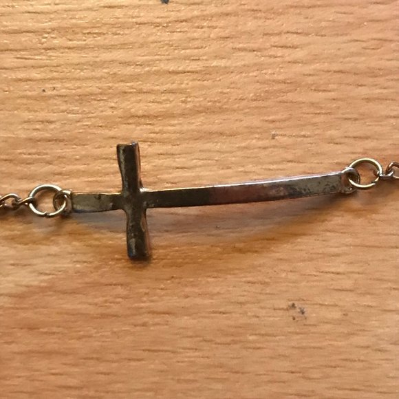 👴 3/$20 Cross Bronze Bracelet - Picture 1 of 3